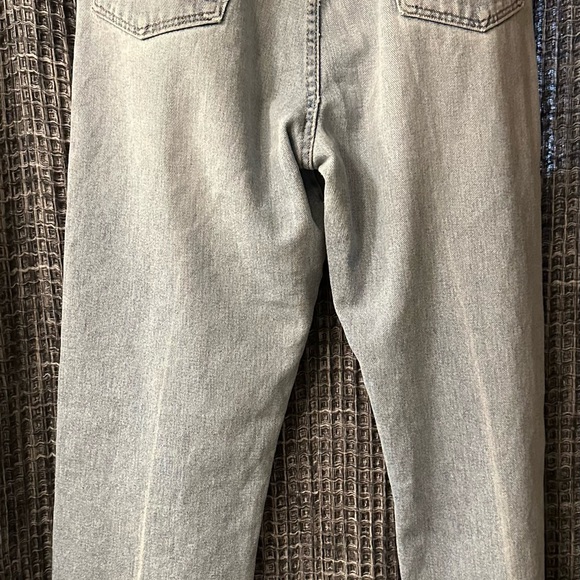 Men's Twenty X Jeans Denim. Have a few stains and loose patched loop . - Picture 3 of 7